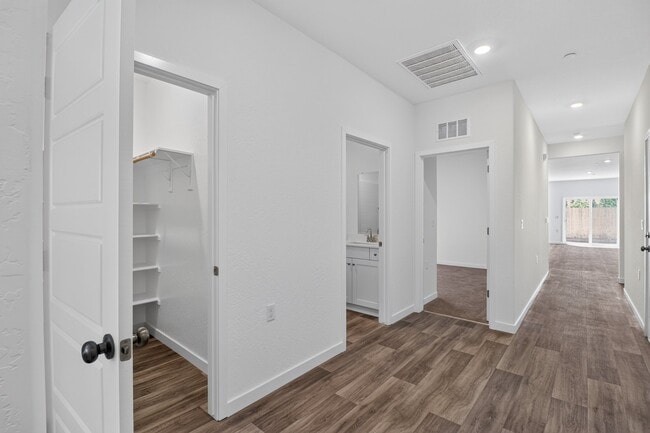 Photo - 3338 N Contessa Ave