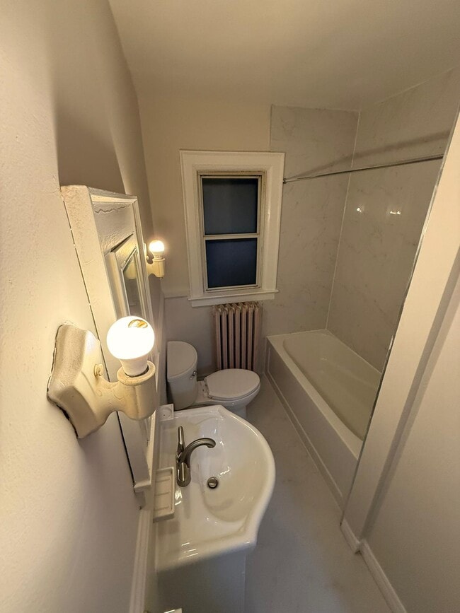 Photo - 507 Strathmore Blvd Unit Top Floor