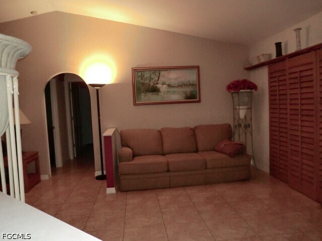 Photo - 1000 SW 37th St
