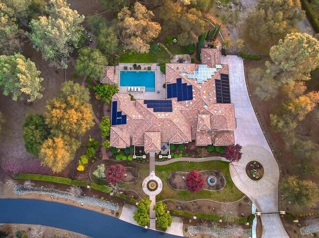 Photo - 6100 Terracina Ct