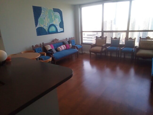 Photo - 405 N WABASH Unit 4401