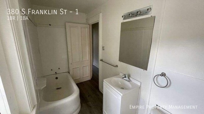 Photo - 380 S Franklin St Unit 1