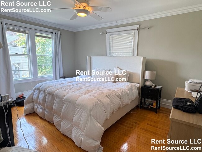 Photo - 1619 Centre St Unit TOP FLOOR