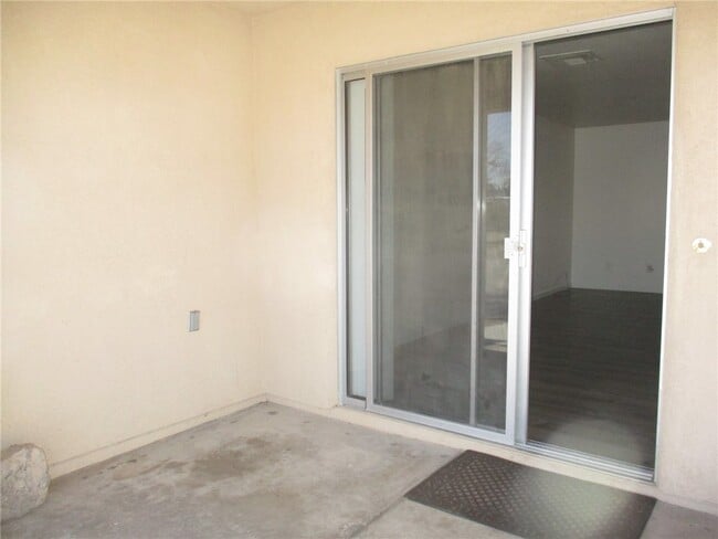 Photo - 5080 La Calzada