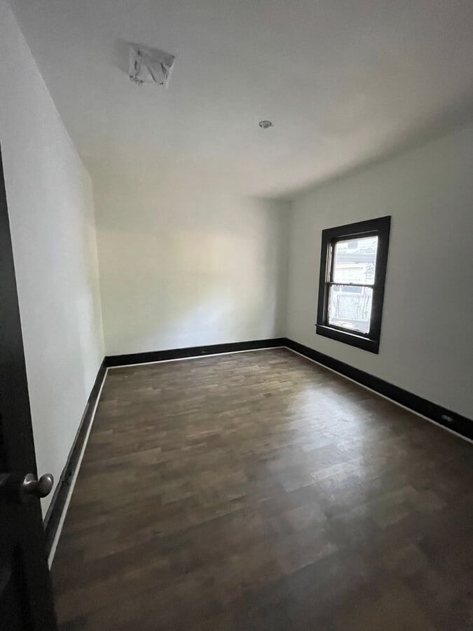 Photo - 3 Bedroom Home with office for rent!