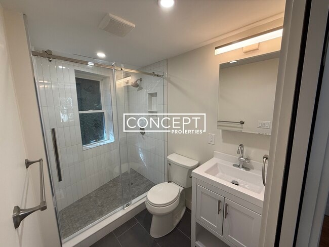 Photo - 38 Gibson St Unit 5