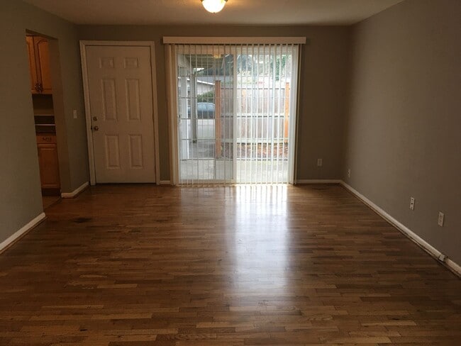 Photo - hami03 Unit 79