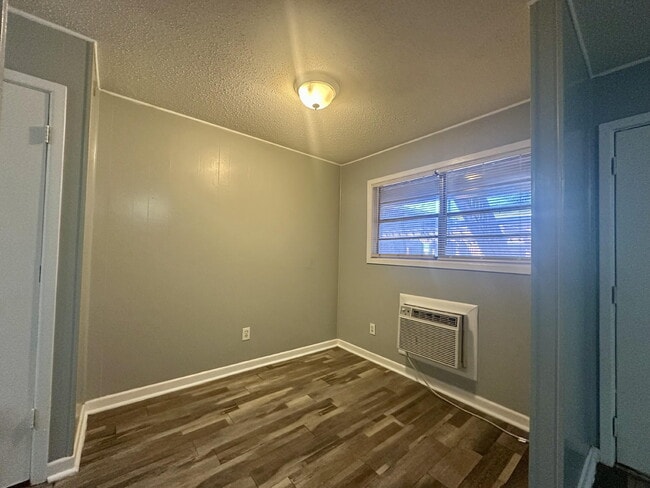 Photo - 1809 14th St Unit 2