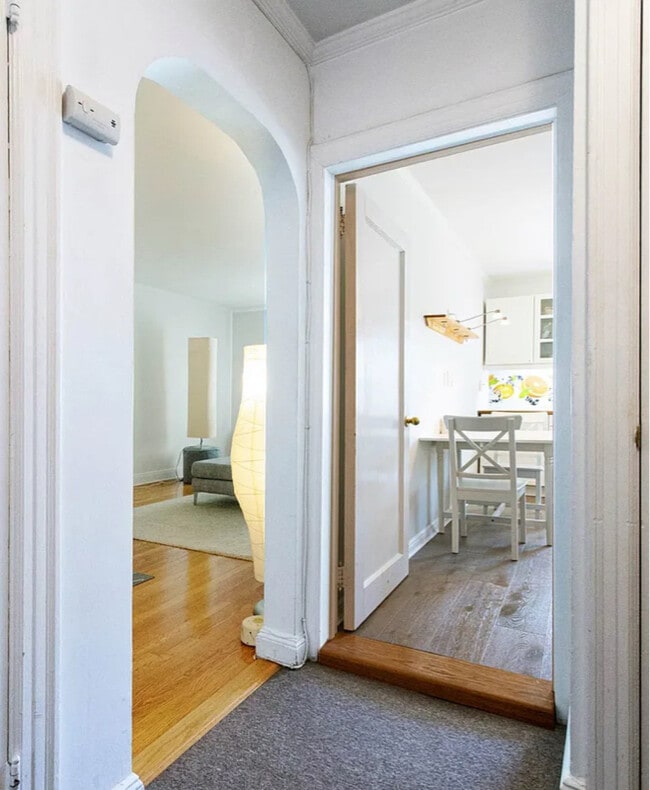 Photo - 6507 Exeter St