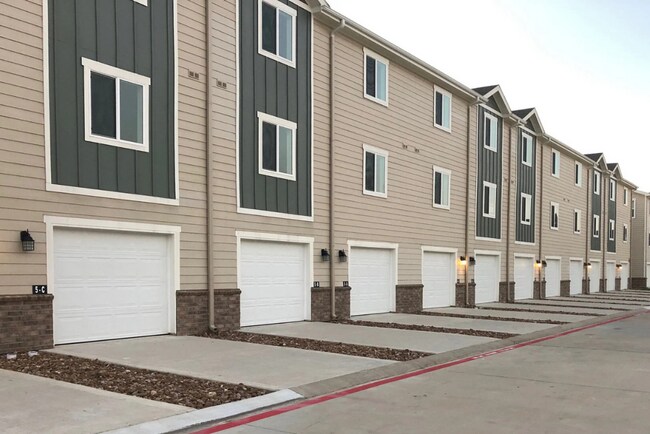 Photo - 21155 Gosling Rd Unidad 6C