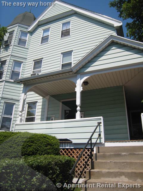 Photo - 36 Central St Unit #1