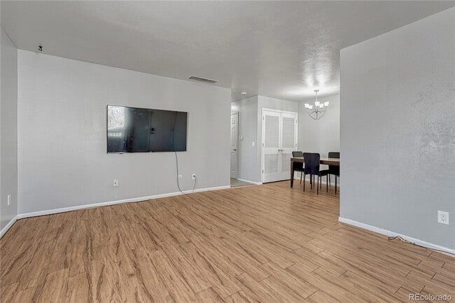 Photo - 7968 Chase Cir