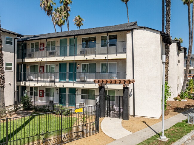 Building Photo - Jade Court Rental