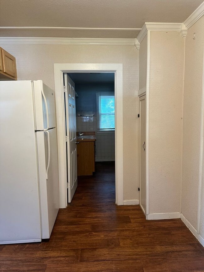 Photo - 2 bedrooms, 1 bath on large lot with garage