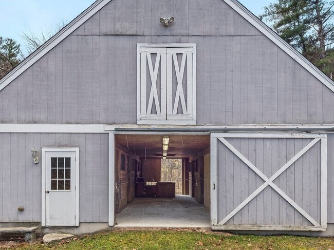 Photo - 281 Brooks Station Rd