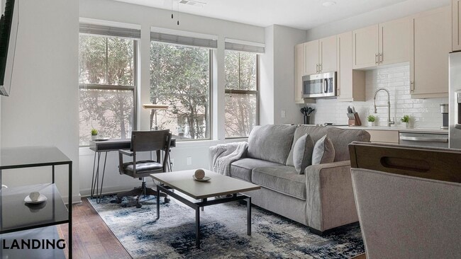 Building Photo - 2420 Peachtree Rd NW