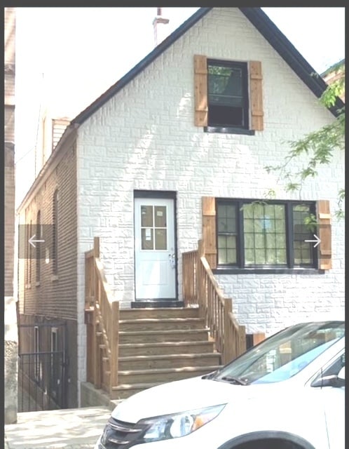 Building Photo - 1943 N Winchester Ave