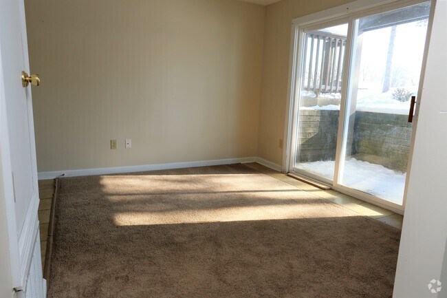 Photo - Pine Bridge Apartments