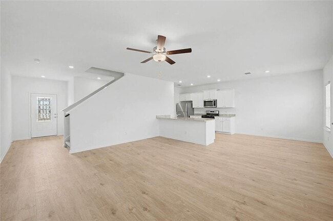 Photo - 237 Fairlawn Wy