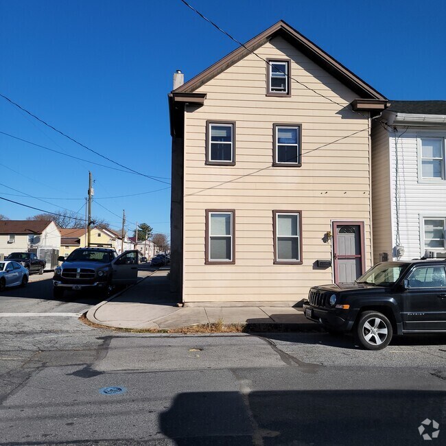 2 Bedroom Apartments for Rent near Dillsburg, PA