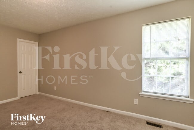 Photo - 88 Ravenwood Ln