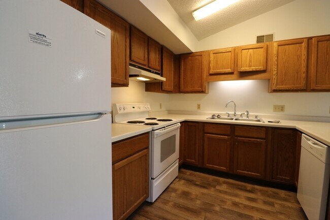 Photo - 2318 Valley Rd