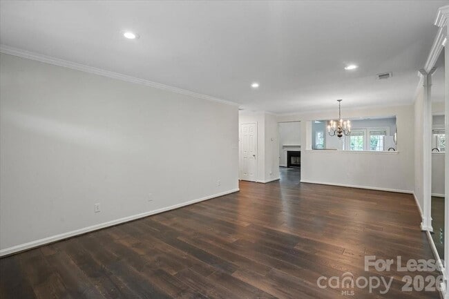 Photo - 9022 Roseton Ln