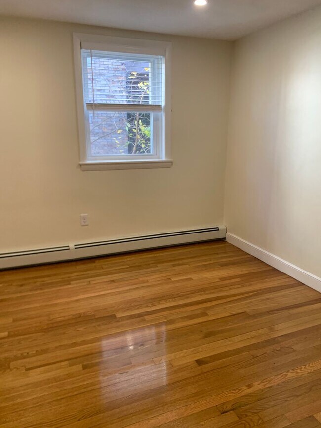 Photo - 314 Tappan St