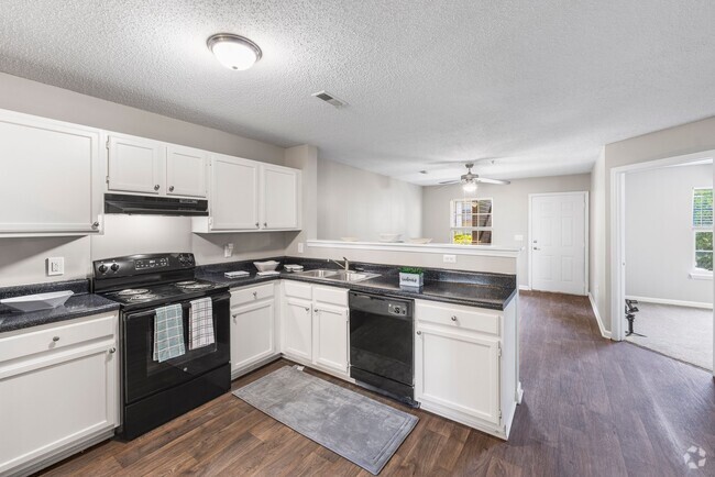 Building Photo - Lexington Station Rental