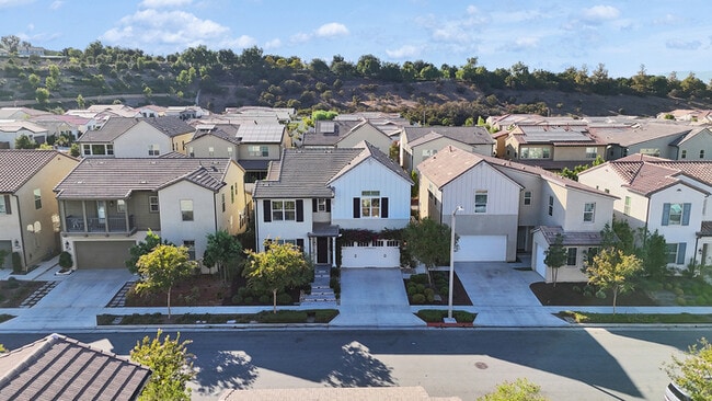 Photo - Light and bright 4 bedroom 3 bath beauty i...