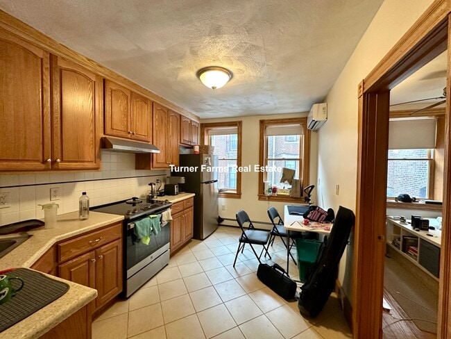 Photo - 48 Garden St Unit 2