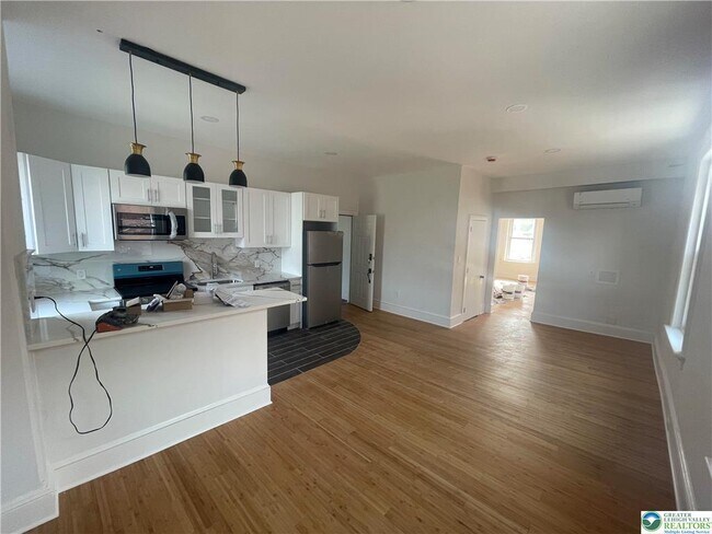 Photo - 701 Main St Unidad 2