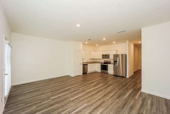 Photo - Fantastic 3bd/2ba home! Let yourself in!