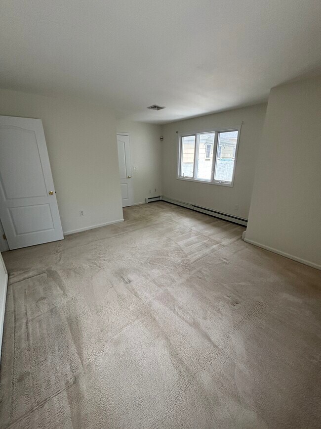 970 Bard Ave Unit 970 Bard Ave Apartment