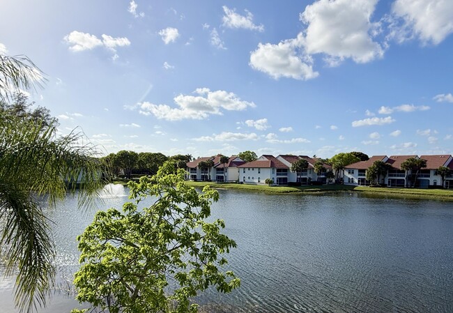 Building Photo - 273 Cypress Point Dr