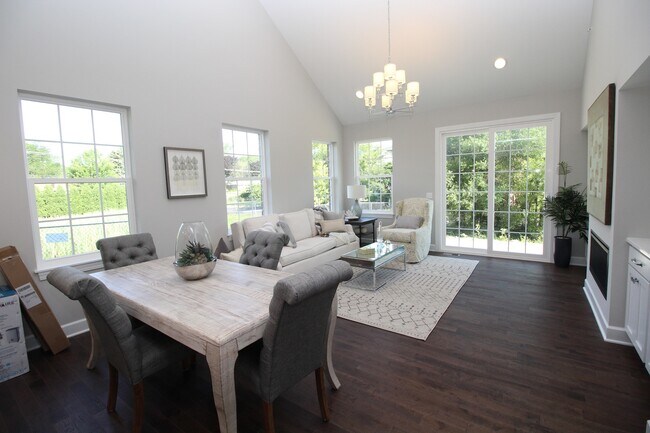 Photo - 10752 Clock Tower Dr