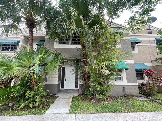 Photo - 12370 SW 52nd Pl Townhome