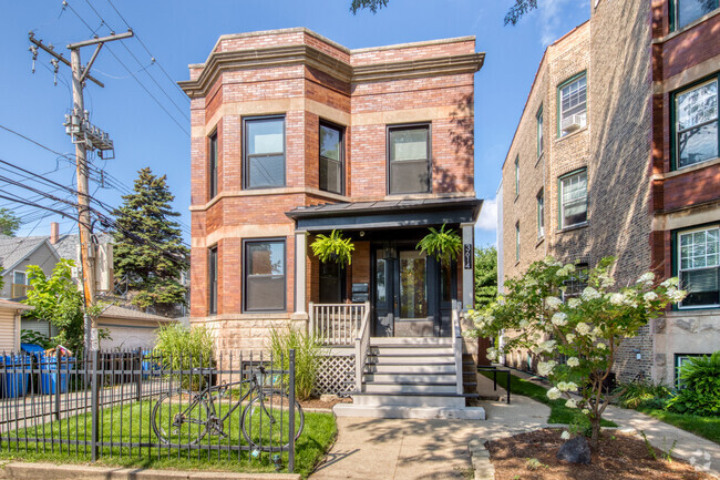 Building Photo - 3614 N Hoyne Ave Rental