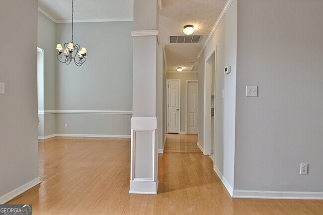 Photo - 170 Hidden Brook Trail