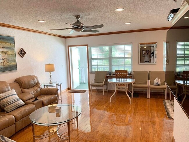 Photo - 2453 NE 51st St Unit D309
