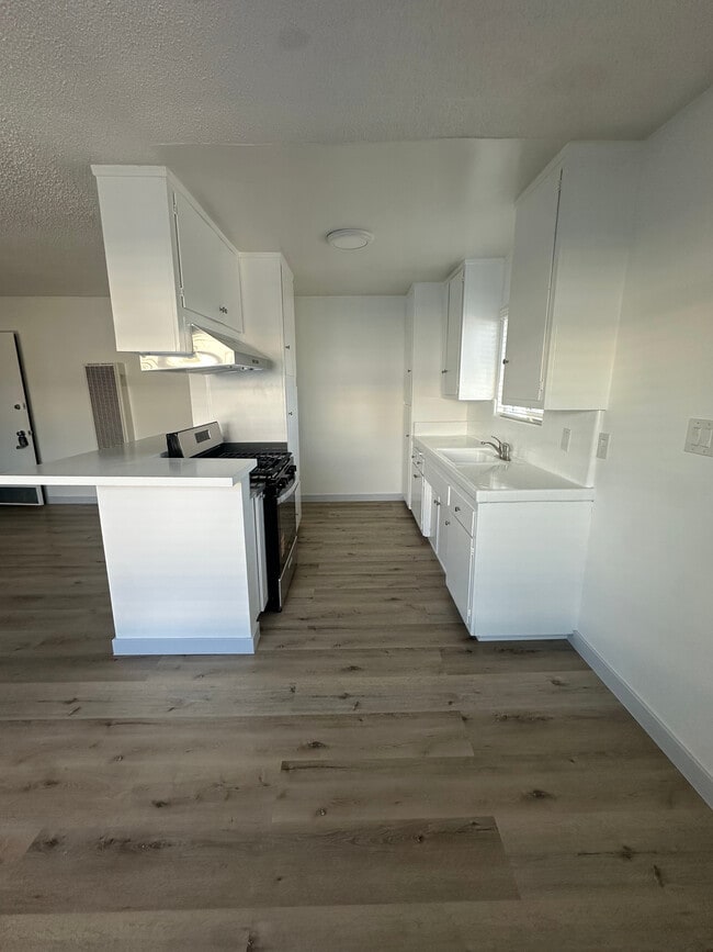 Kitchen - 2