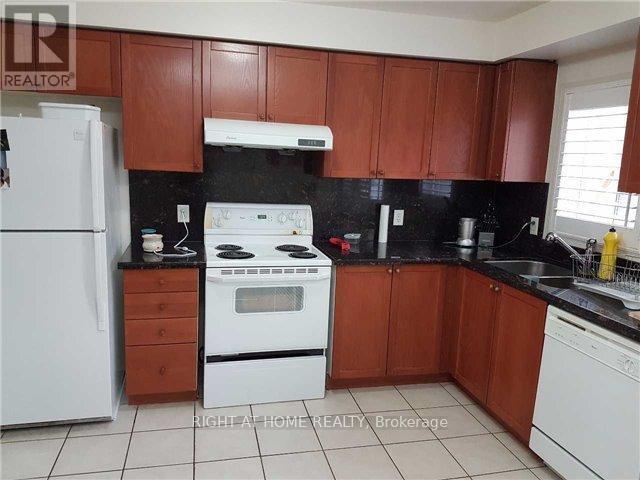Photo - 50 Strathaven Dr