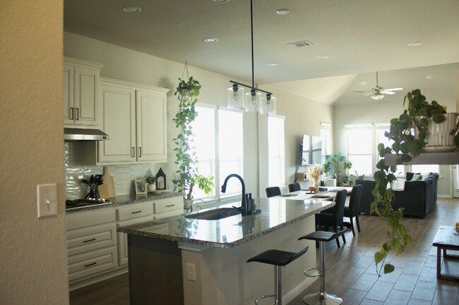 Photo - 14350 Gold Rush Pass