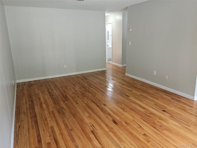 Photo - 18 Pavilion Ridge Way Unit 7