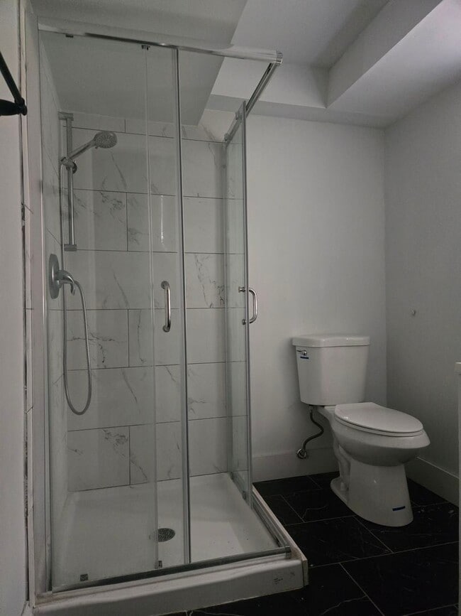 Photo - 2325 W Rice St