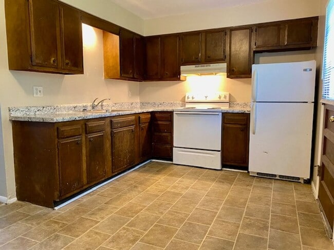 Photo - 102 King Arthur Ct Unit 28