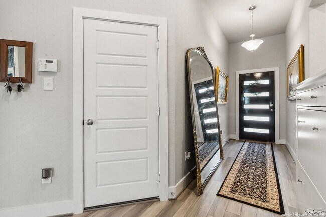 Photo - "Charming 3-Bedroom Home with 2 Full Baths and 1902 Sq Ft of Comfort in San Antonio!"