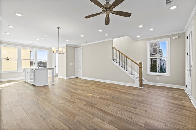 Photo - 213 Black Swann Rd