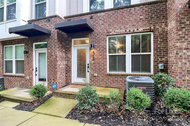 Photo - 519 Old Mill Rd