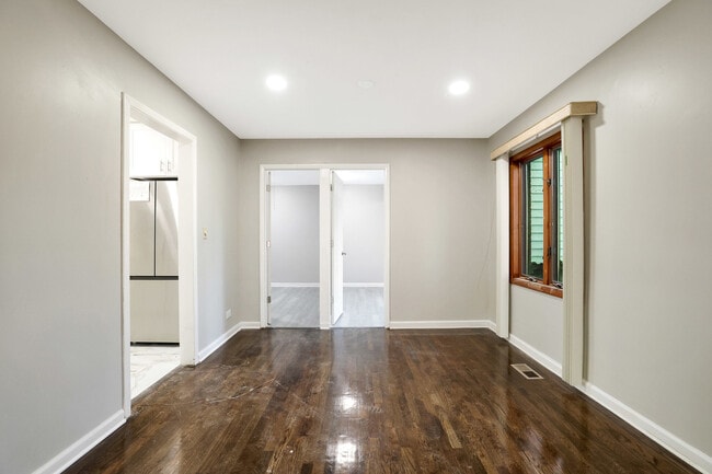 Photo - 75 Carthage Ln